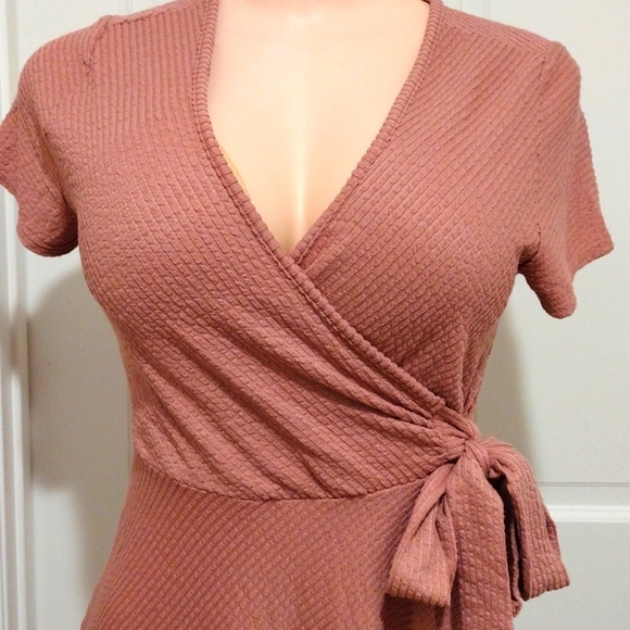 Pink Dress size medium NWT - Picture 2 of 5